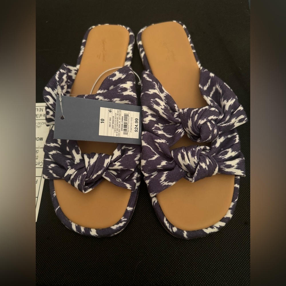 Universal Thread Women's Blue Chi Slide Sandals NWT & NWOT - Picture 4 of 4